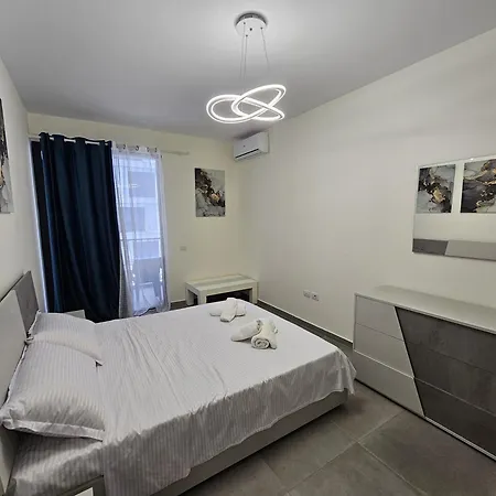 Valentino Retreat شقة تيرانا