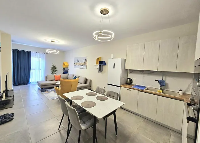 Valentino Retreat * Tirana